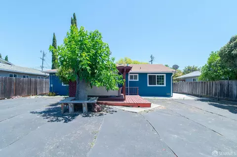 Exterior - 3453 Thunderbird Dr, Concord, CA 94520 photo 9 of 14