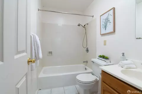 Bath - 3453 Thunderbird Dr, Concord, CA 94520 photo 2 of 2