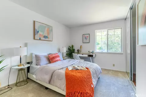 Bedroom - 3453 Thunderbird Dr, Concord, CA 94520 photo 4 of 4