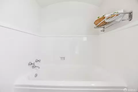 Bath - 610 Hillcrest Blvd, Millbrae, CA 94030 photo 5 of 9