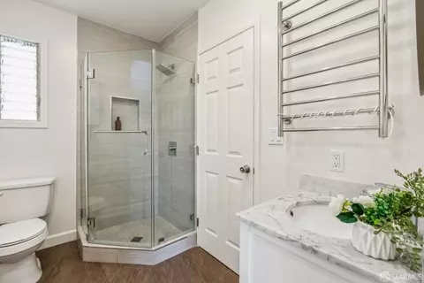 Bath - 610 Hillcrest Blvd, Millbrae, CA 94030 photo 1 of 9