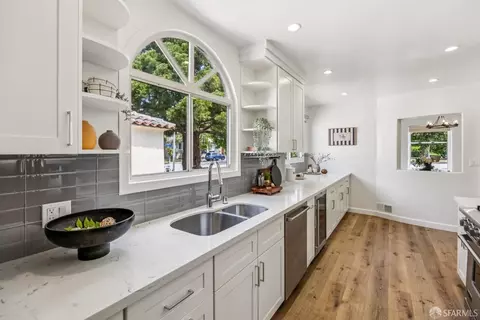 Kitchen - 610 Hillcrest Blvd, Millbrae, CA 94030 photo 2 of 3