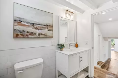 Bath - 610 Hillcrest Blvd, Millbrae, CA 94030 photo 9 of 9