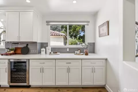 Kitchen - 610 Hillcrest Blvd, Millbrae, CA 94030 photo 3 of 3