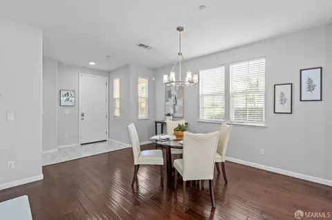 Dining - 2852 Systron Dr, Concord, CA 94518 photo 3 of 4