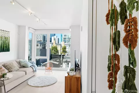870 Harrison St #302, San Francisco, CA 94107