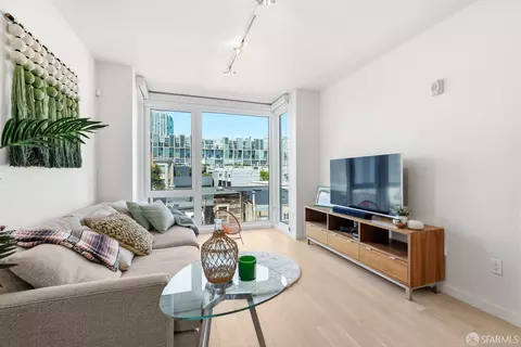 870 Harrison St #302, San Francisco, CA 94107