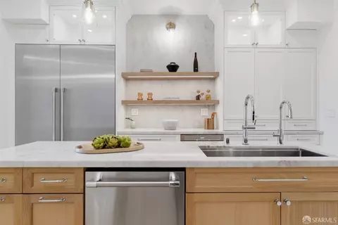 Kitchen - 1497 Shotwell St, San Francisco, CA 94110 photo 2 of 5