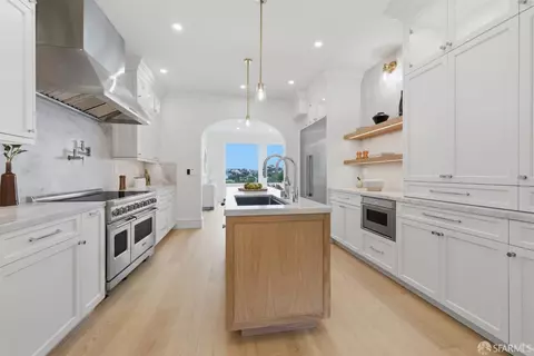 Kitchen - 1497 Shotwell St, San Francisco, CA 94110 photo 4 of 5