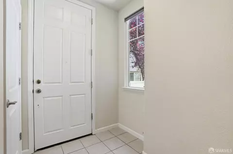 Entry Way - 2801 Jefferson Ln, Concord, CA 94519 photo 1 of 2