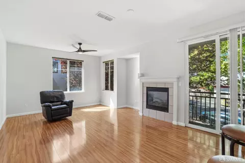 Living - 2801 Jefferson Ln, Concord, CA 94519 photo 1 of 3