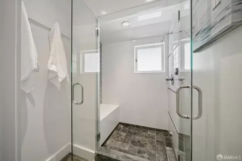 Bath - 279 29th Ave, San Francisco, CA 94121 photo 2 of 7