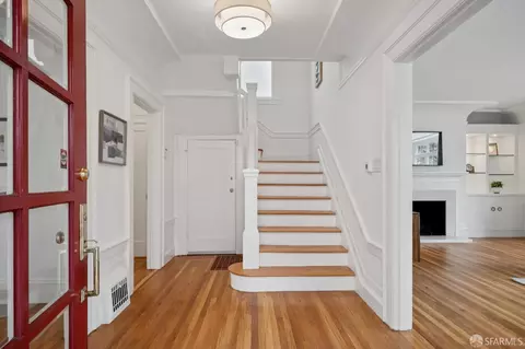 Entry Way - 279 29th Ave, San Francisco, CA 94121 photo 2 of 6