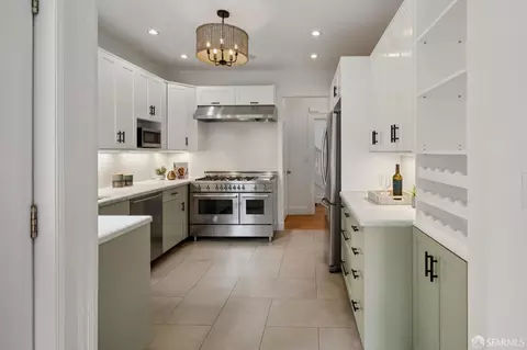 Kitchen - 279 29th Ave, San Francisco, CA 94121 photo 2 of 10