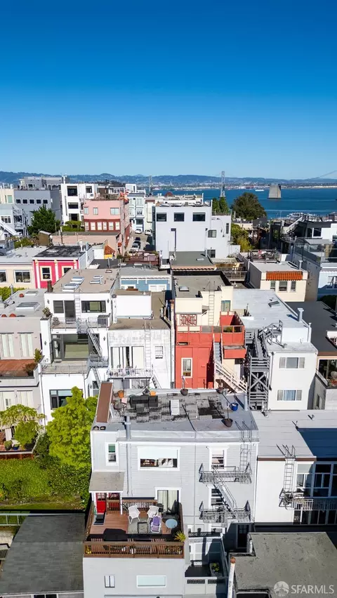 24 Windsor Pl, San Francisco, CA 94133