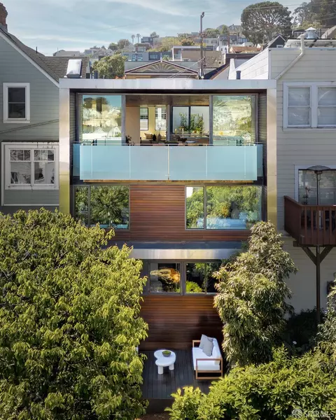 4356 25th St, San Francisco, CA 94114