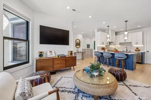 566 6th Ave, San Francisco, CA 94118