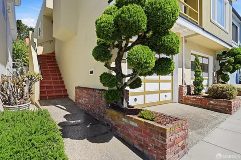 Exterior - 11 Marview Way, San Francisco, CA 94131 photo 2 of 6