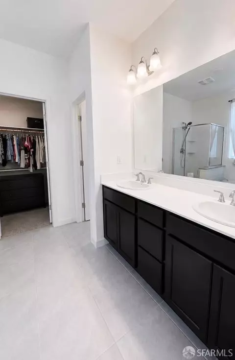Entry Way - 220 Caputo Cir, Oakley, CA 94561 photo 1 of 2
