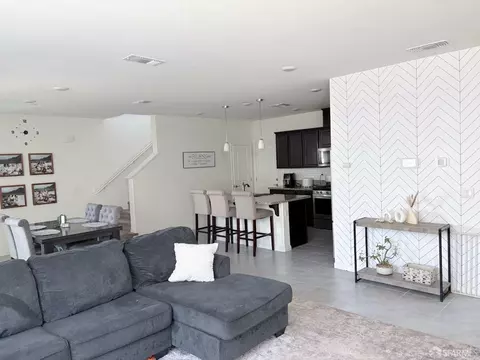 Living - 220 Caputo Cir, Oakley, CA 94561 photo 4 of 4