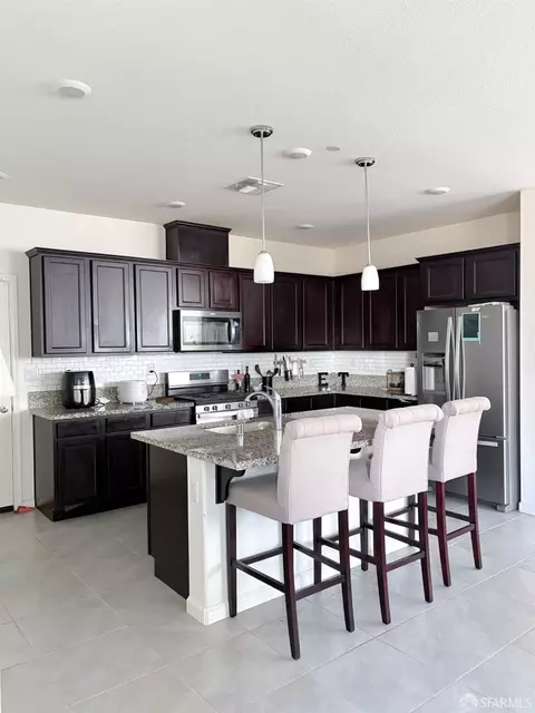 Kitchen - 220 Caputo Cir, Oakley, CA 94561 photo 1 of 6