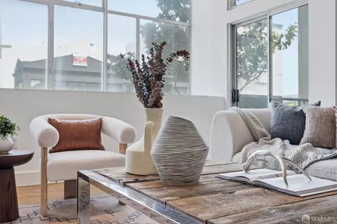 Living - 360 10th St #1, San Francisco, CA 94103 photo 3 of 7