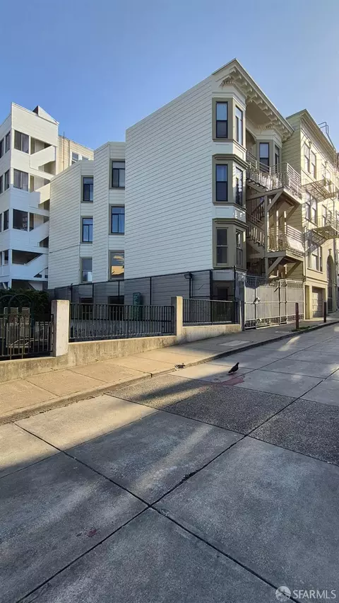 37 John St, San Francisco, CA 94133