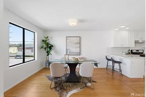 Dining - 2587 35th Ave, San Francisco, CA 94116 photo 1 of 7