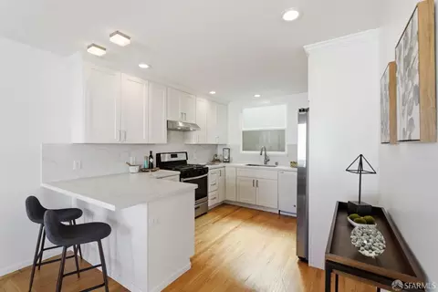 Kitchen - 2587 35th Ave, San Francisco, CA 94116 photo 2 of 8