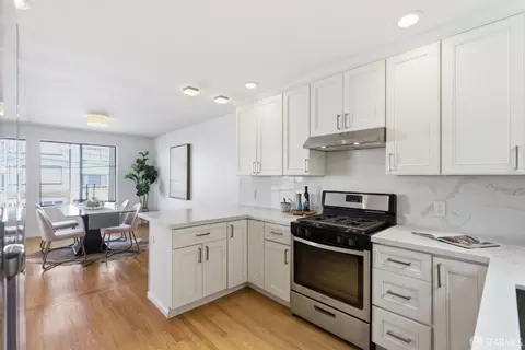 Kitchen - 2587 35th Ave, San Francisco, CA 94116 photo 6 of 8