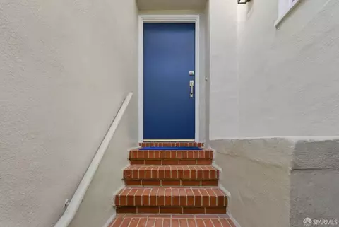 Entry Way - 2587 35th Ave, San Francisco, CA 94116 photo 2 of 6
