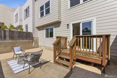 Exterior - 2587 35th Ave, San Francisco, CA 94116 photo 8 of 11