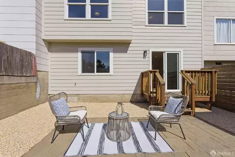 Exterior - 2587 35th Ave, San Francisco, CA 94116 photo 6 of 11