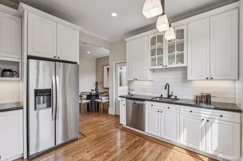 Kitchen - 546 18th Ave, San Francisco, CA 94121 photo 4 of 4