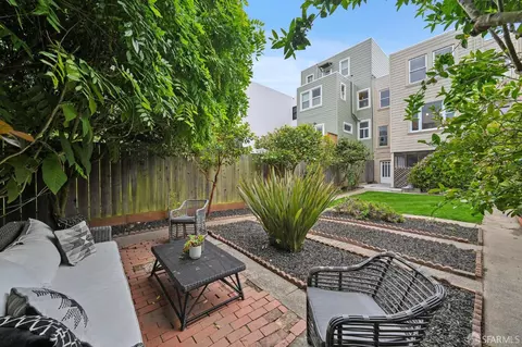 Exterior - 546 18th Ave, San Francisco, CA 94121 photo 5 of 11