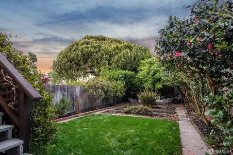 Exterior - 546 18th Ave, San Francisco, CA 94121 photo 9 of 11