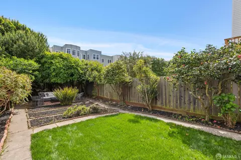 Exterior - 546 18th Ave, San Francisco, CA 94121 photo 6 of 11