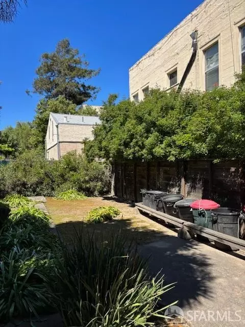 Exterior - 210 Tunnel Ave, Richmond, CA 94801 photo 7 of 7