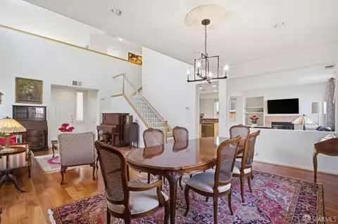 Dining - 2201 Mariner Way, San Leandro, CA 94579 photo 2 of 2