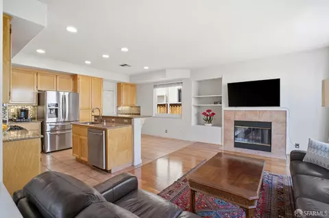 Other - 2201 Mariner Way, San Leandro, CA 94579 photo 4 of 11