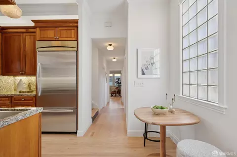 Entry Way - 1412 8th St, Berkeley, CA 94710 photo 2 of 6