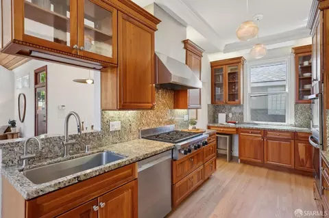 Kitchen - 1412 8th St, Berkeley, CA 94710 photo 2 of 7