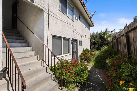 2120 E 22nd Ave, Oakland, CA 94606