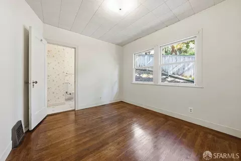 Bedroom - 451 Vincente Ave, Berkeley, CA 94707 photo 11 of 13