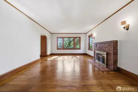 Living - 451 Vincente Ave, Berkeley, CA 94707 photo 7 of 14