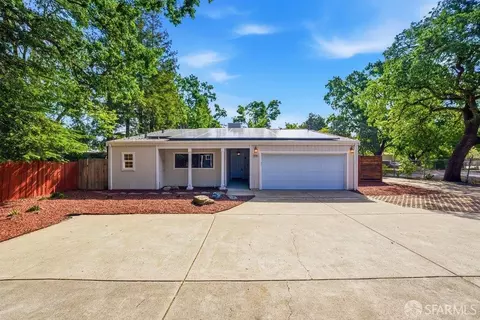 406 Ivy Ln, Pleasant Hill, CA 94523