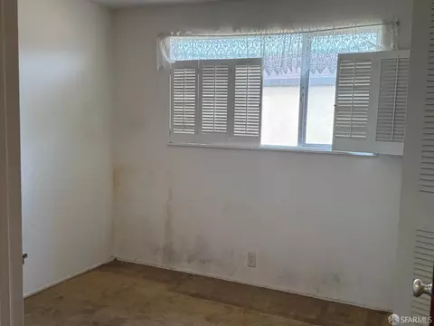 Bedroom - 273 El Dorado Dr, Pacifica, CA 94044 photo 1 of 5