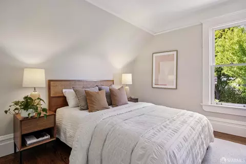 Bedroom - 4048 23rd St, San Francisco, CA 94114 photo 3 of 5