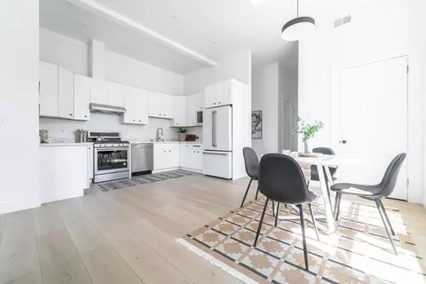 1552 Palou Ave, San Francisco, CA 94124