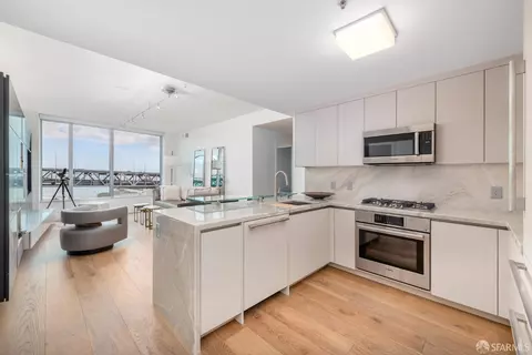 338 Spear St #18E, San Francisco, CA 94105